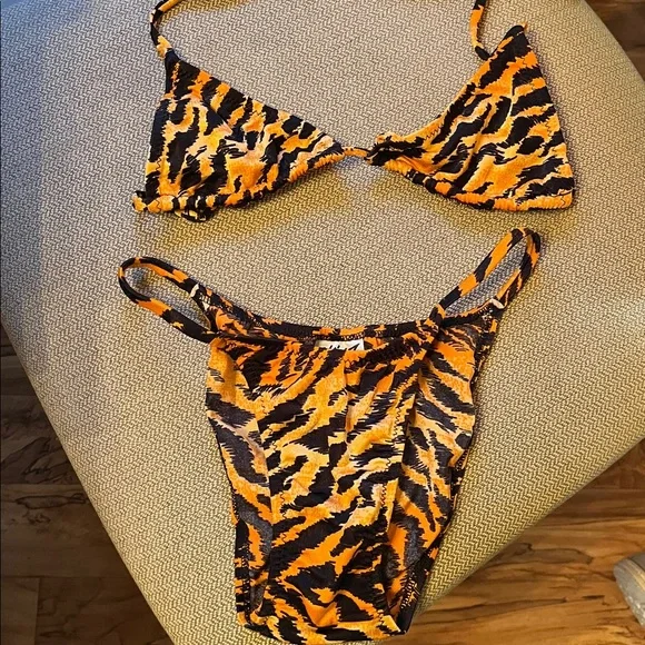 Vintage Skinz 80s 90s black orange Tiger Stripe String Skimpy Bikini XS Small - Picture 1 of 11